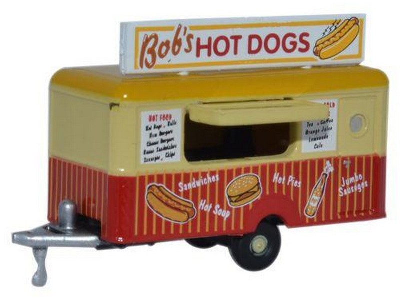 Mobile Trailer Bobs Hot Dogs