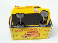 Picture Gallery for Matchbox 42a Evening News Van