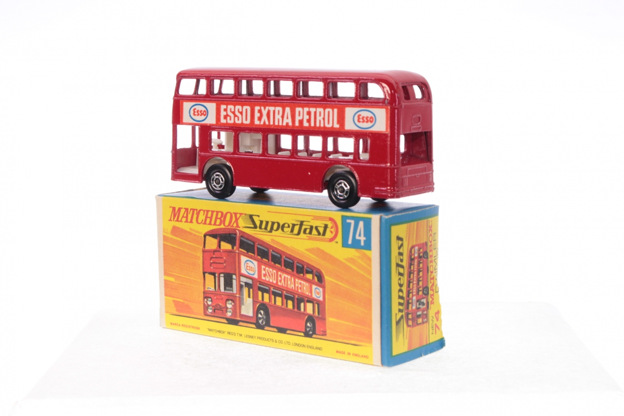 matchbox series no 74 daimler bus by lesney