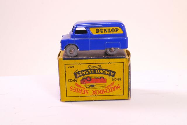 Matchbox 25a, Bedford Van 12cwt - Free Price Guide & Review