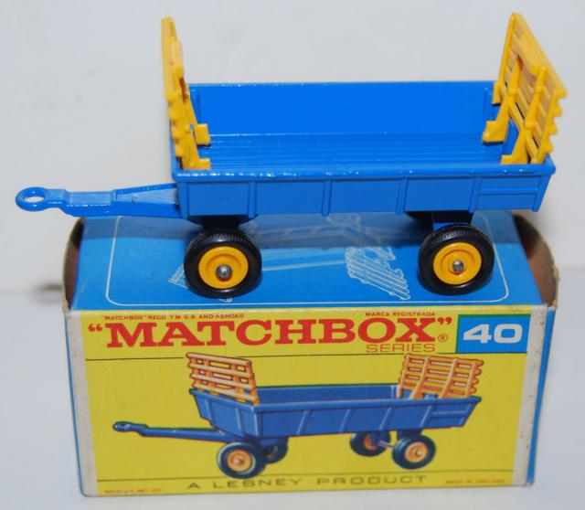 Matchbox 40c, Hay Trailer - Free Price Guide & Review