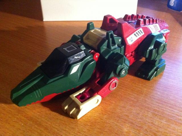 transformers skullcruncher