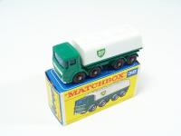 Picture Gallery for Matchbox 32c Leyland Tanker