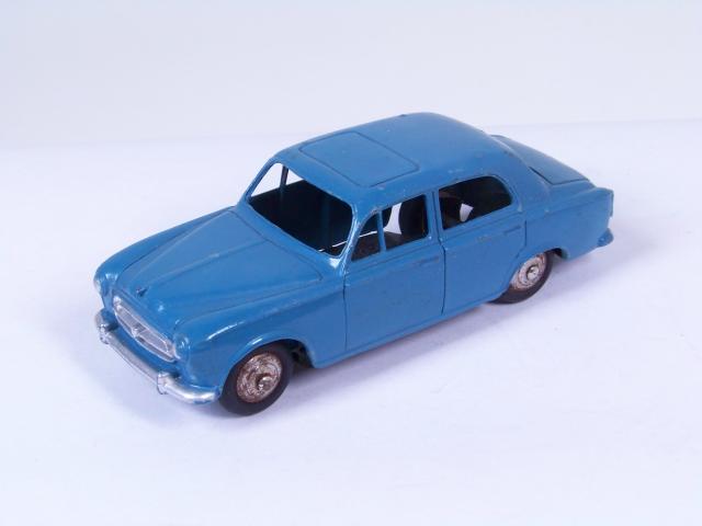 dinky toys peugeot 403