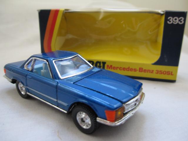 Corgi toys mercedes cheap benz 350 sl