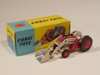 Picture Gallery for Corgi 53 Massey Ferguson Tractor