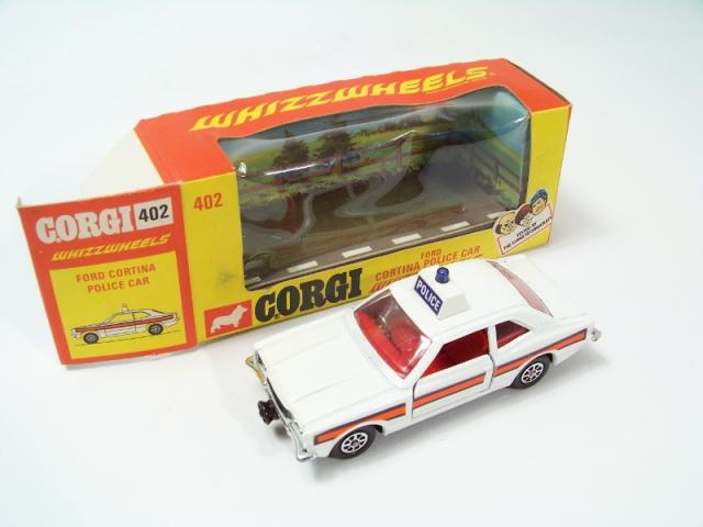 corgi toys ford cortina gxl