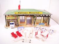 Picture Gallery for Mettoy 6307 Cottage Hospital