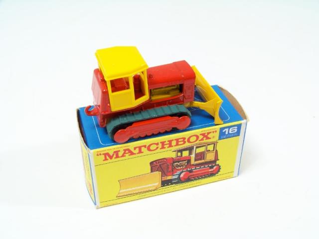 Matchbox 16d, Case Bulldozer - Free Price Guide & Review