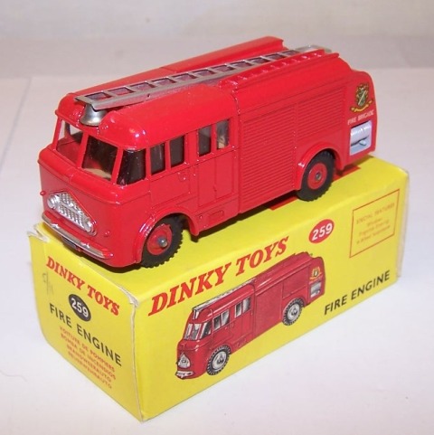 dinky toys fire engine