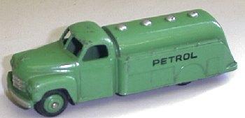 Picture Gallery for Dinky 30p Petrol Tanker