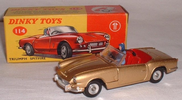 dinky 114 triumph spitfire