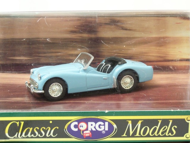 corgi triumph tr3