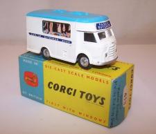 Picture Gallery for Corgi 413 Karrier Mobile Butchers