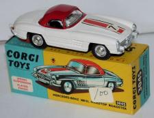 Picture Gallery for Corgi 304s Mercedes 300SL