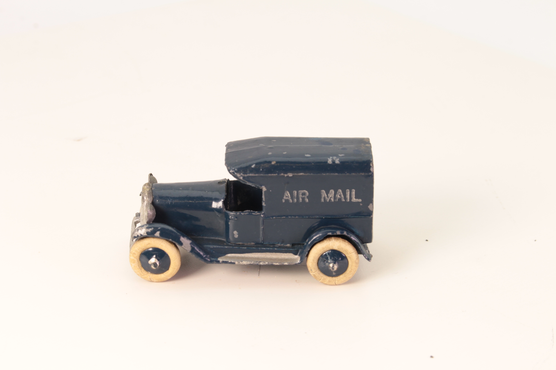 Taylor and Barrett 124, Air Mail Van - Free Price Guide & Review