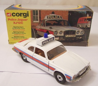 Corgi best sale police car