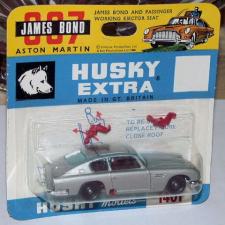 Picture Gallery for Husky 1401 James Bond Aston Martin