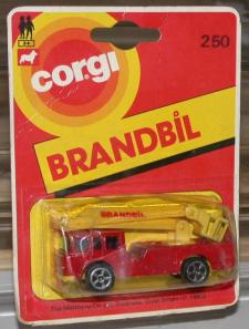 corgi snorkel fire engine