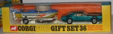 Picture Gallery for Corgi 36 Oldsmobile Toronado/ Speedboat