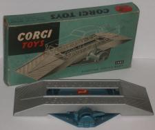 Picture Gallery for Corgi 1401 Service Ramp