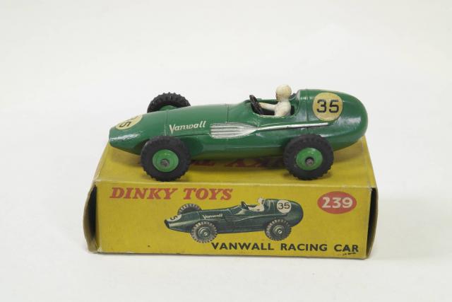 dinky toys vanwall 239